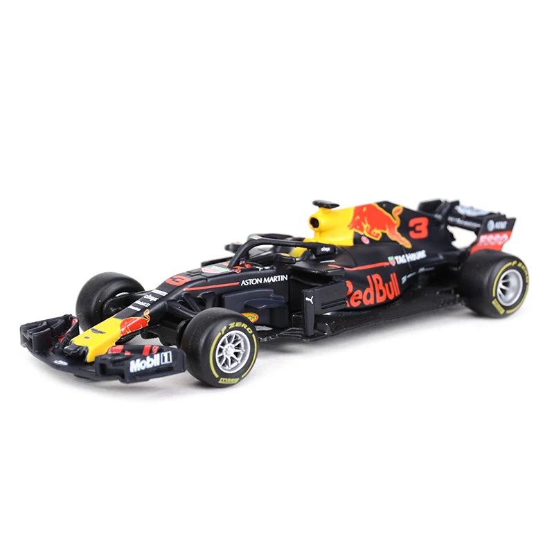 Red Bull 2022 RB18 Max Verstappen & Sergio Pérez - Fórmula 1 - Colecionáveis 1:43