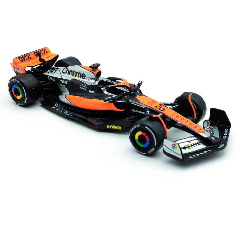 Mclaren 2023 MCL60 Lando Norris & Oscar Piastri - Fórmula 1 - Colecionáveis 1: 43