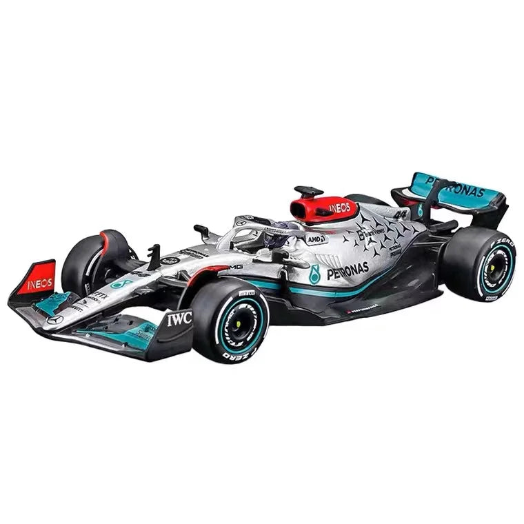 Mercedes 2022 W13 Lewis Hamilton & George Russell - Fórmula 1 - Colecionáveis 1:43