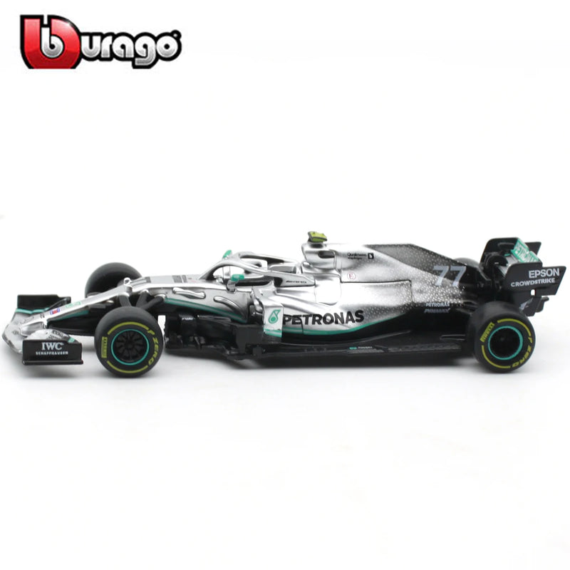 Mercedes 2019 W10 EQ Power Lewis Hamilton e Valtteri Bottas - Fórmula 1 - Colecionáveis 1:43