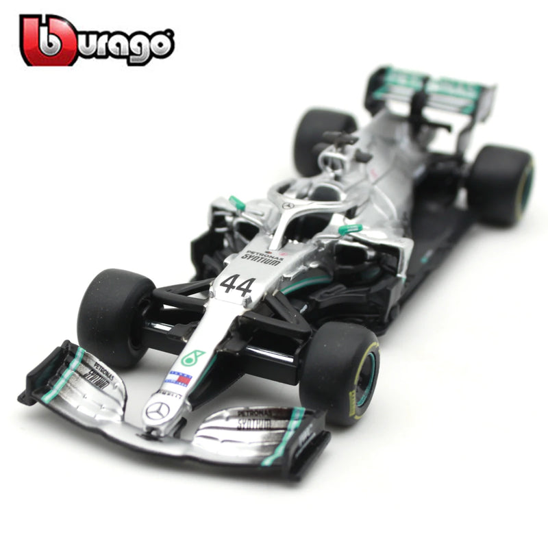 Mercedes 2019 W10 EQ Power Lewis Hamilton e Valtteri Bottas - Fórmula 1 - Colecionáveis 1:43